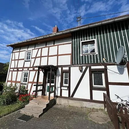 別荘 120 Jahre Altes Fachwerkhaus Bachenberg